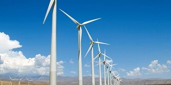 Imagen que muestra un parque eólico
