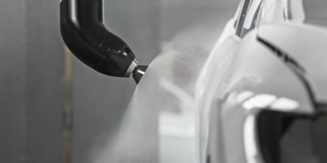 Aplicación de pintura en automóviles
