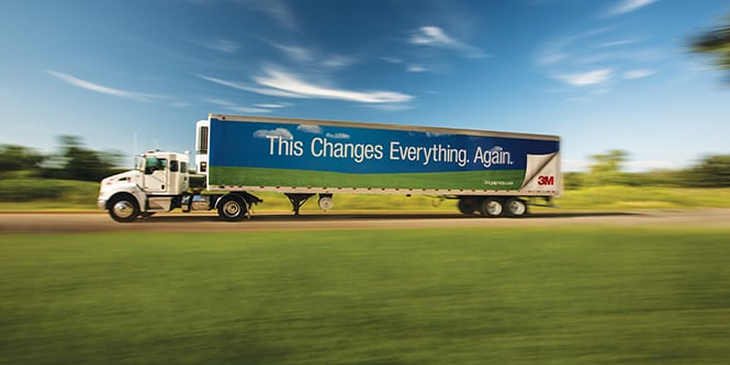 Vehicicle with Envision Gloss Wrap Overlaminate 8548g
